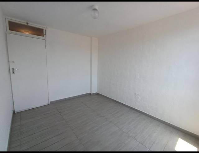 3 BEDROOM APARTMENT FOR SALE IN OVERPORT